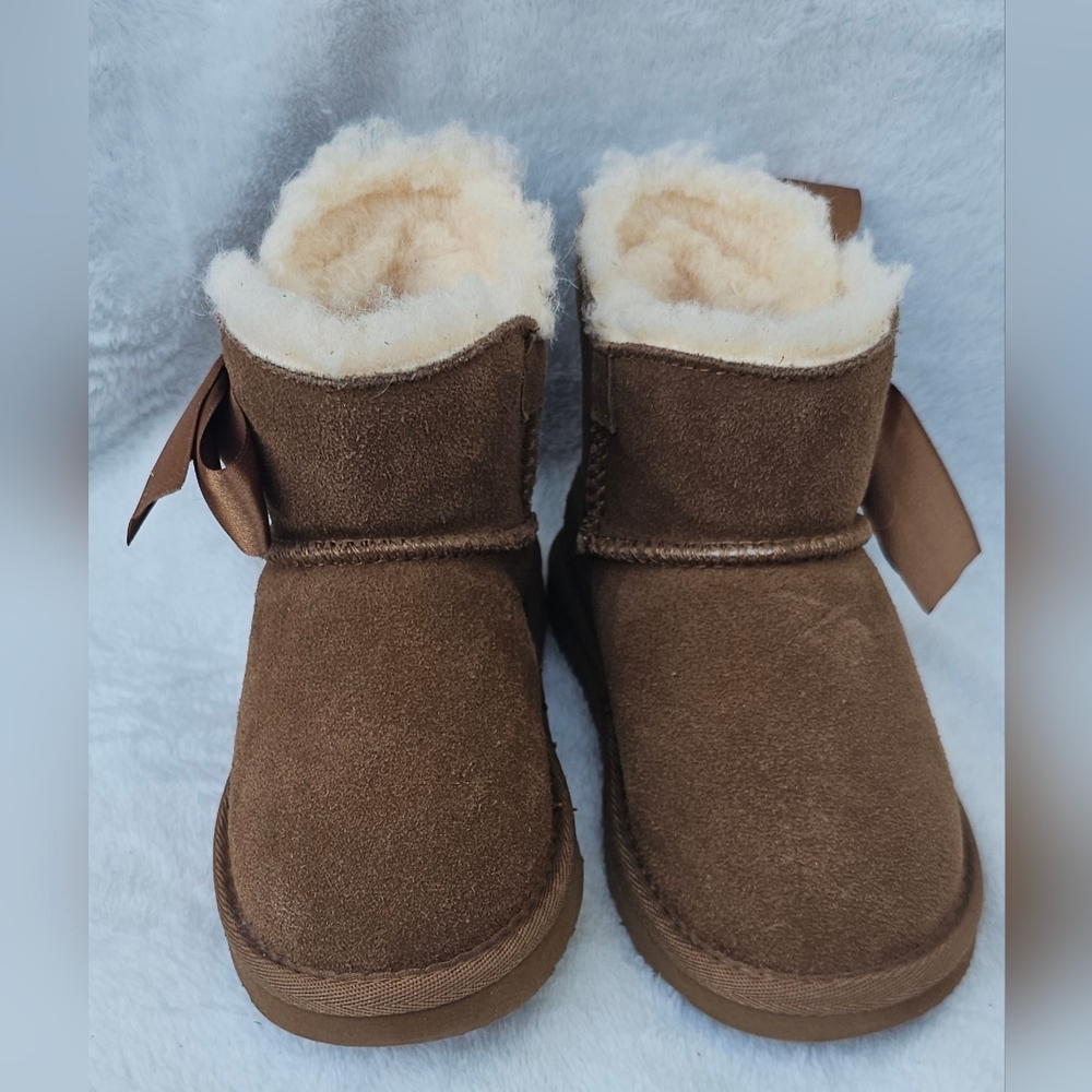 Bear Paws Girls Boots